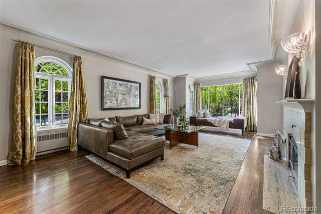 28 Crestmoor Drive