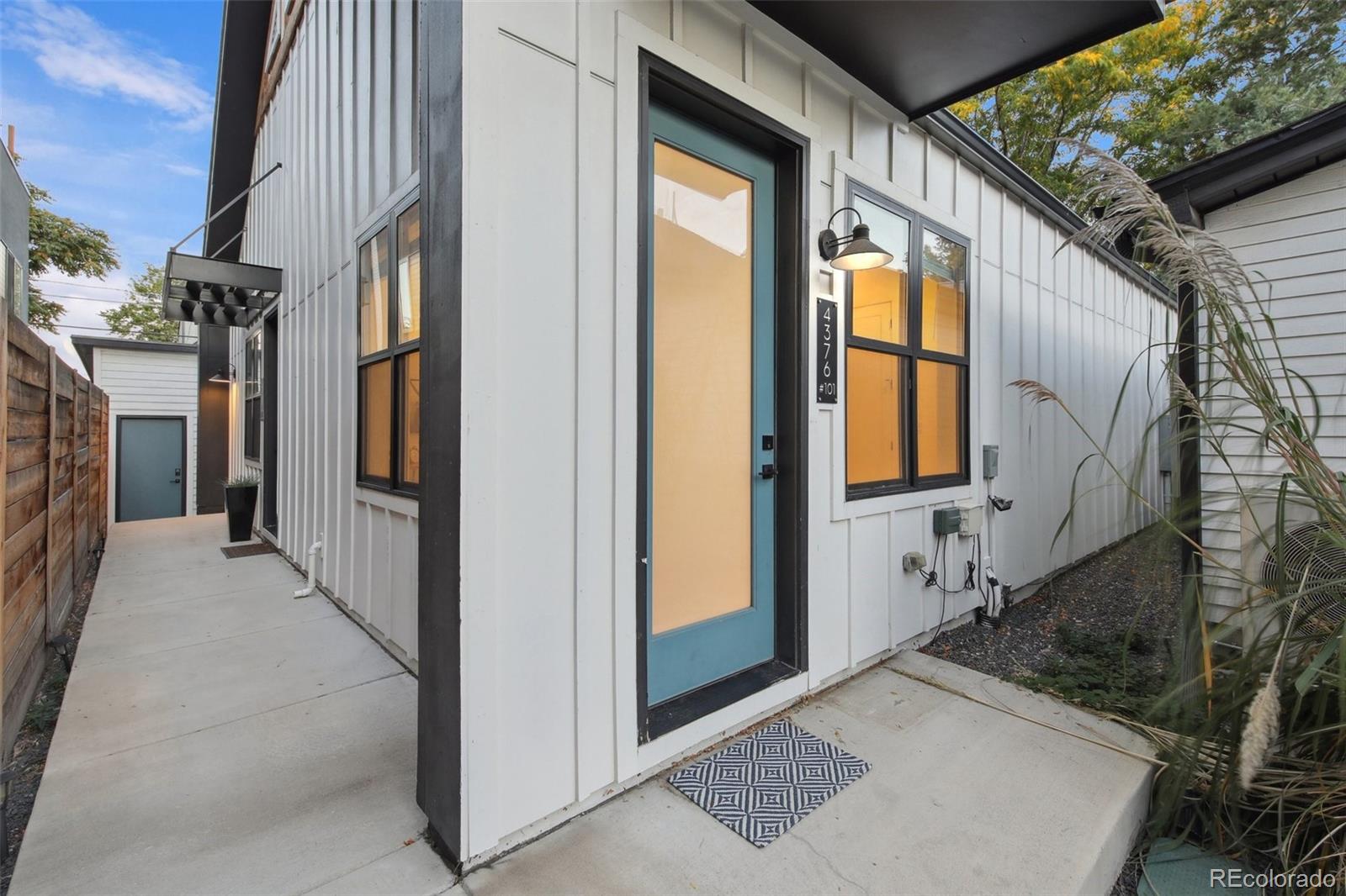 4376 Zenobia Street Unit: 101