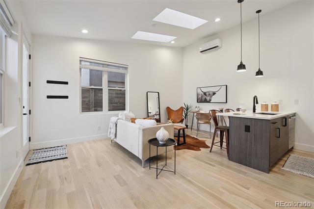 4376 Zenobia Street Unit: 101