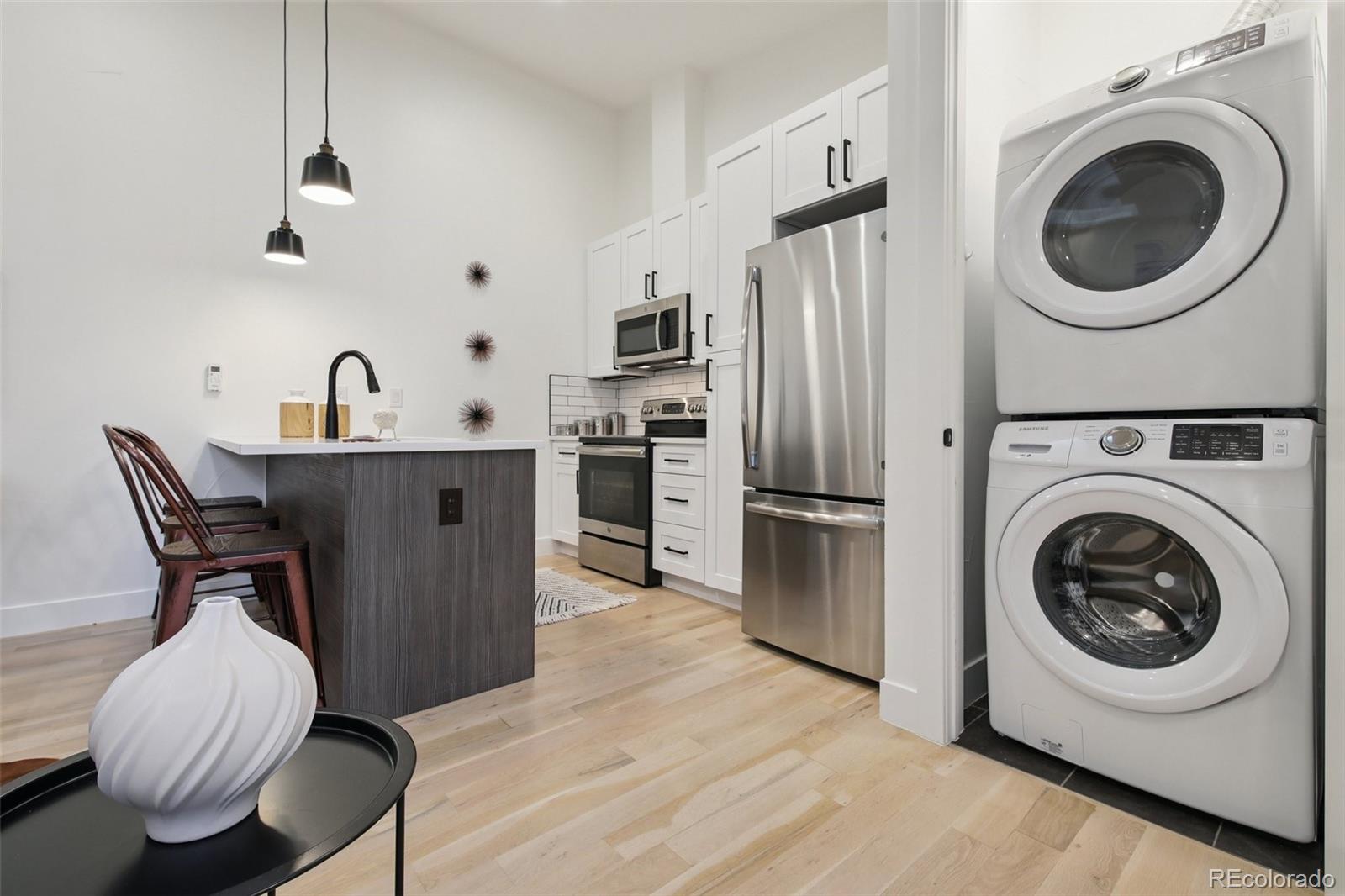 4376 Zenobia Street Unit: 101