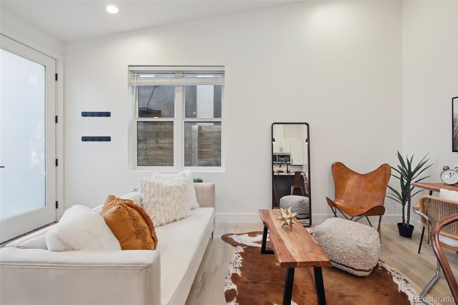 4376 Zenobia Street Unit: 101