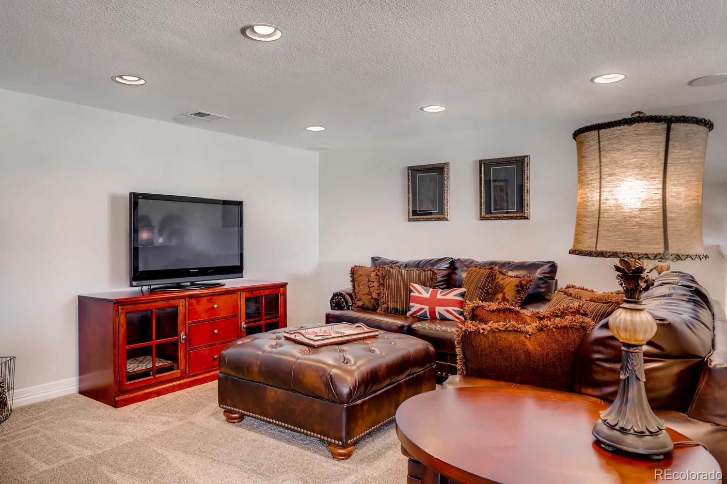 8429 Coyote Drive