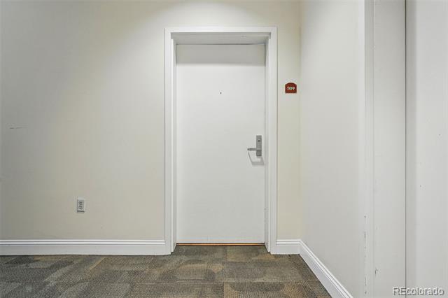 1950 N Logan Street Unit: 1109