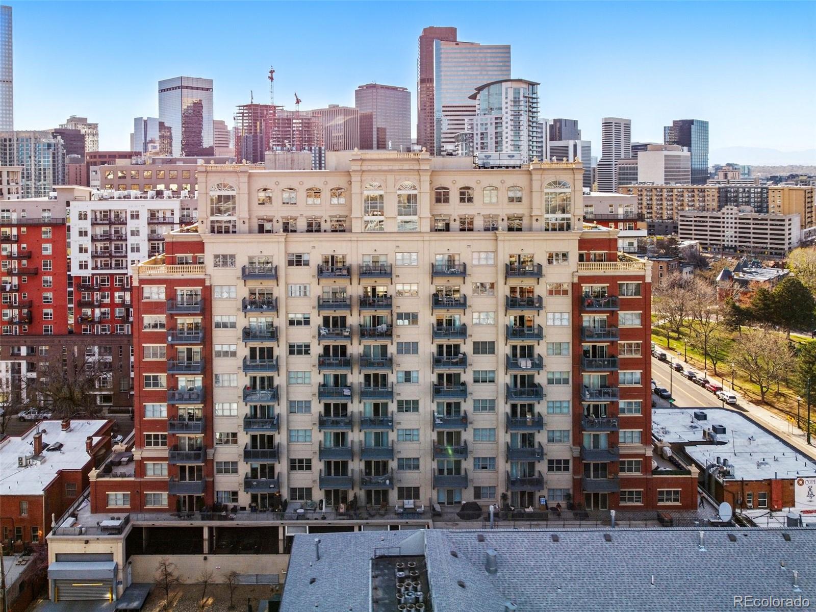 1950 N Logan Street Unit: 1109