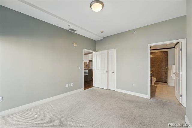 1950 N Logan Street Unit: 1109