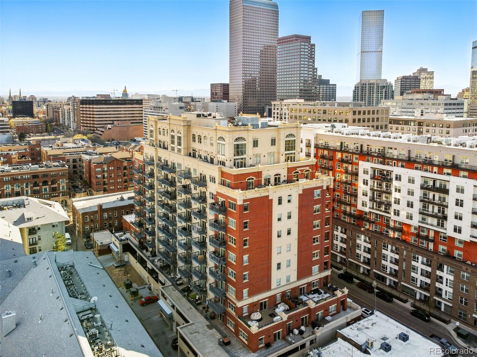 1950 N Logan Street Unit: 1109