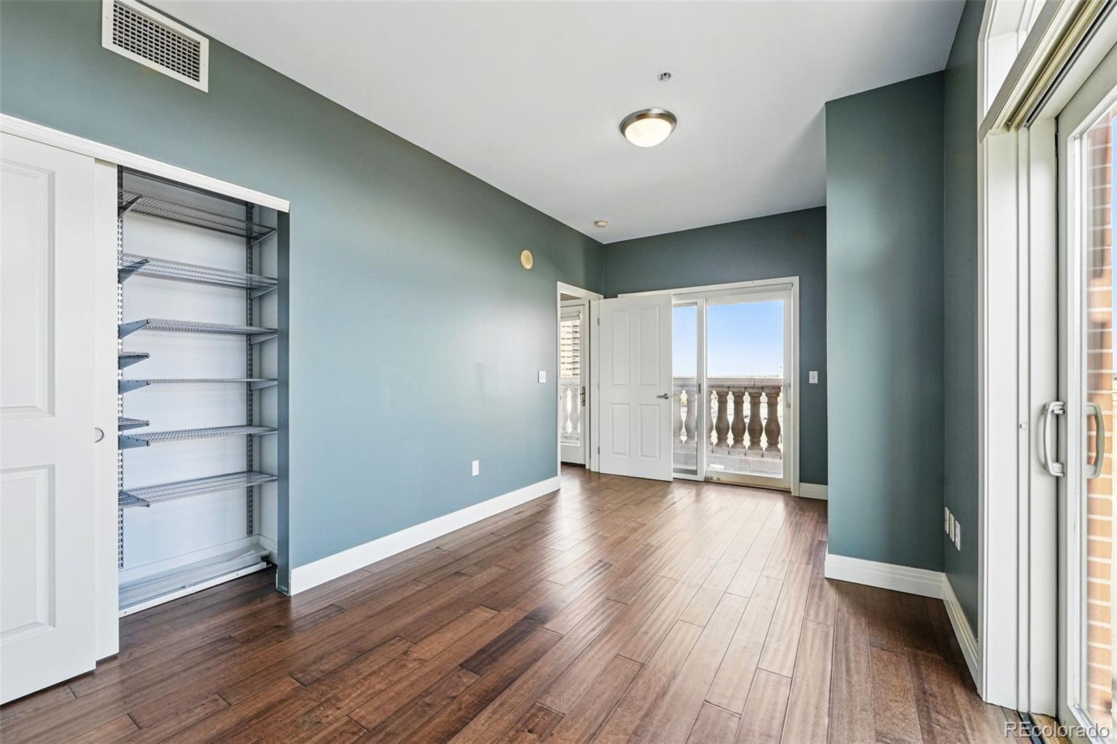1950 N Logan Street Unit: 1109