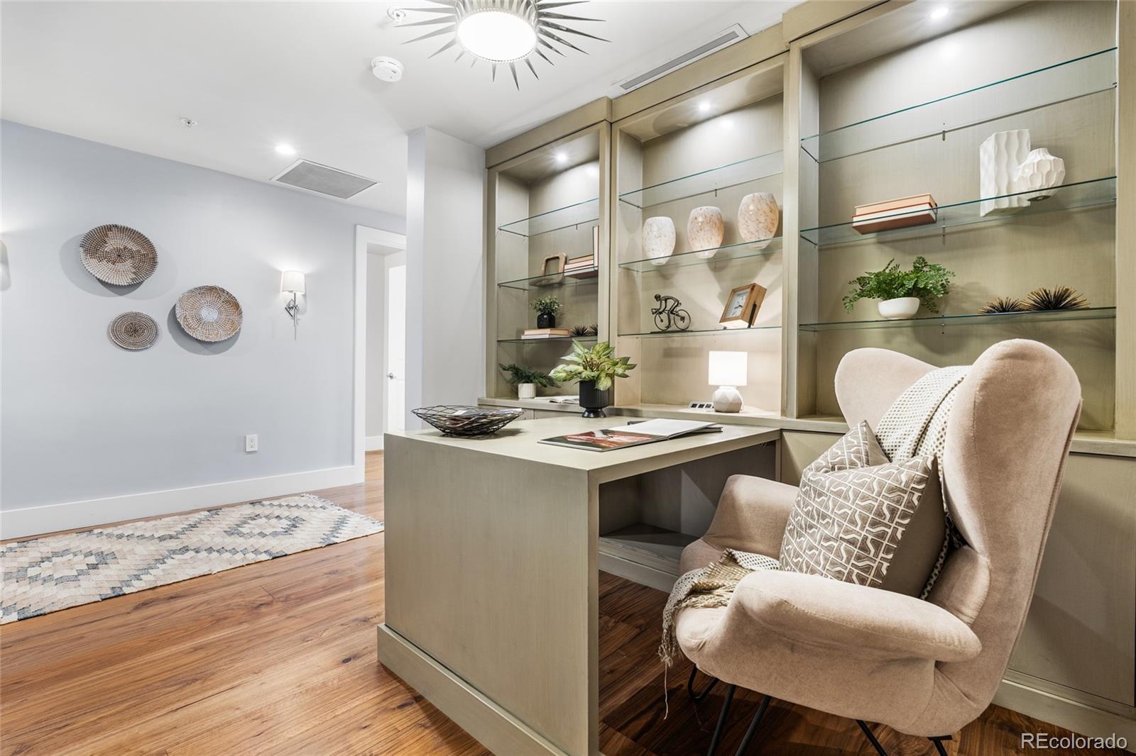 1411 Wynkoop Street Unit: 806