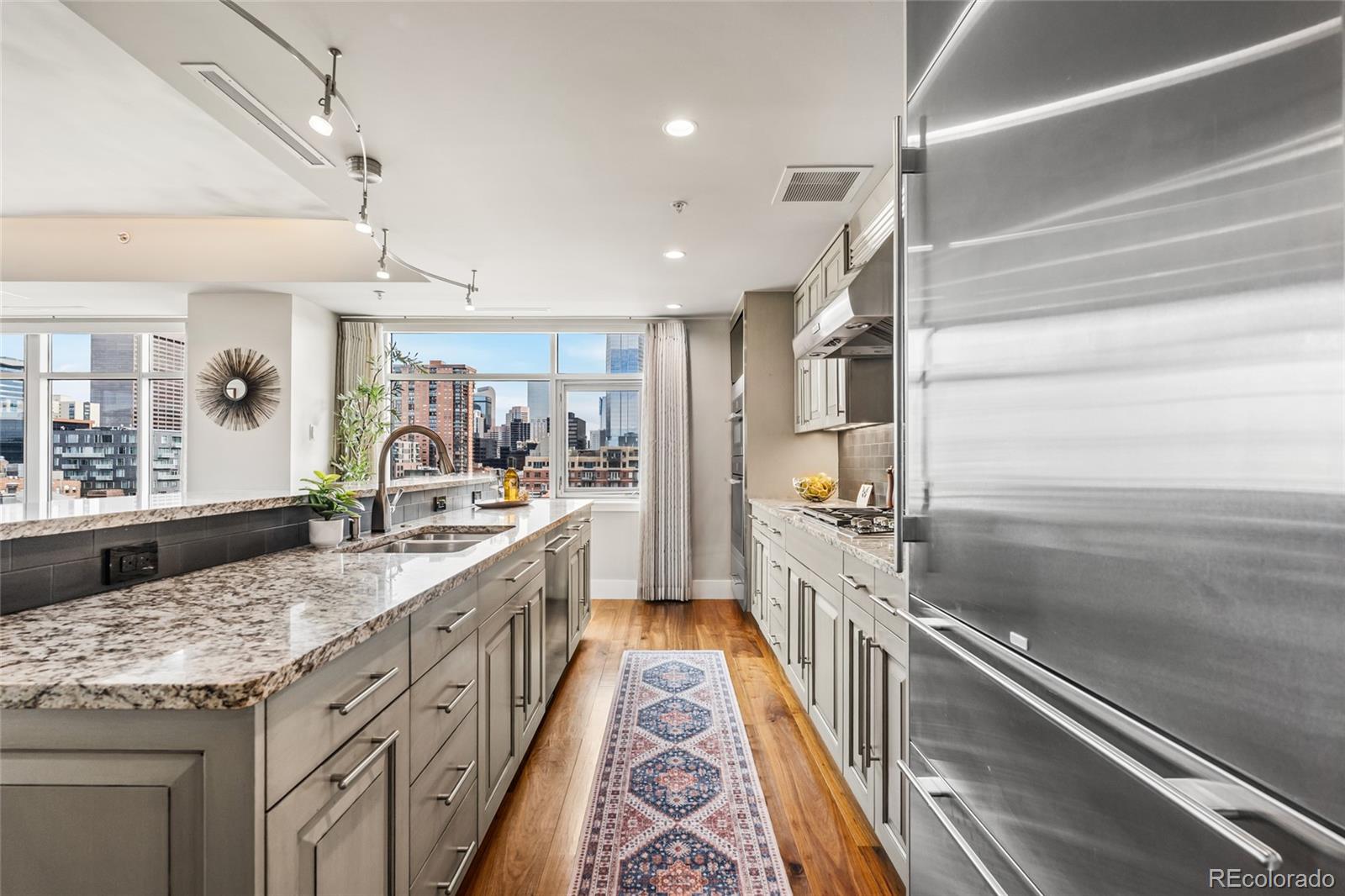 1411 Wynkoop Street Unit: 806