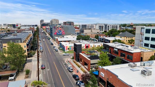 3198 Blake Street Unit: 305