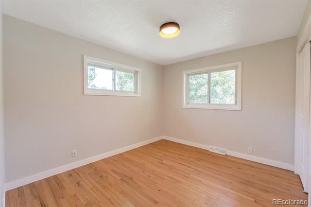 3338 W Arlington Avenue