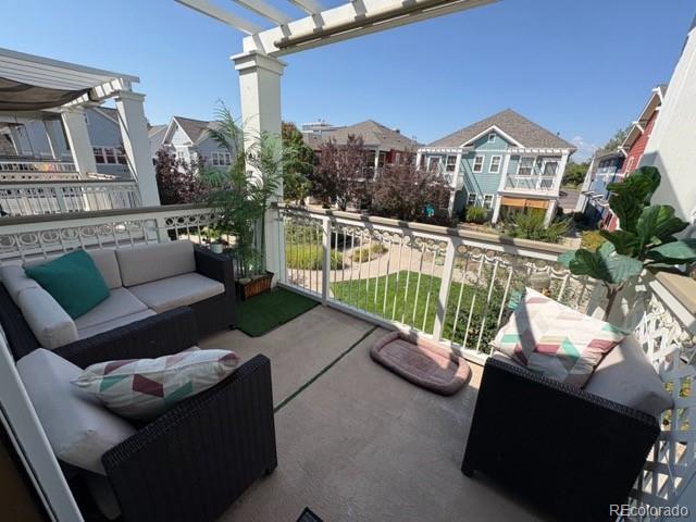 7454 E 28th Avenue Unit: 3