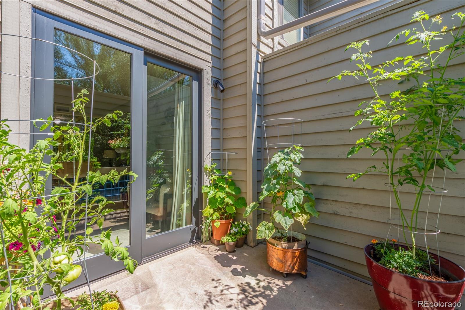 3280 47th Street Unit: 103B