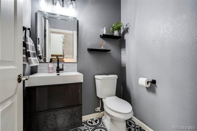 1124 Rockhurst Drive Unit: A
