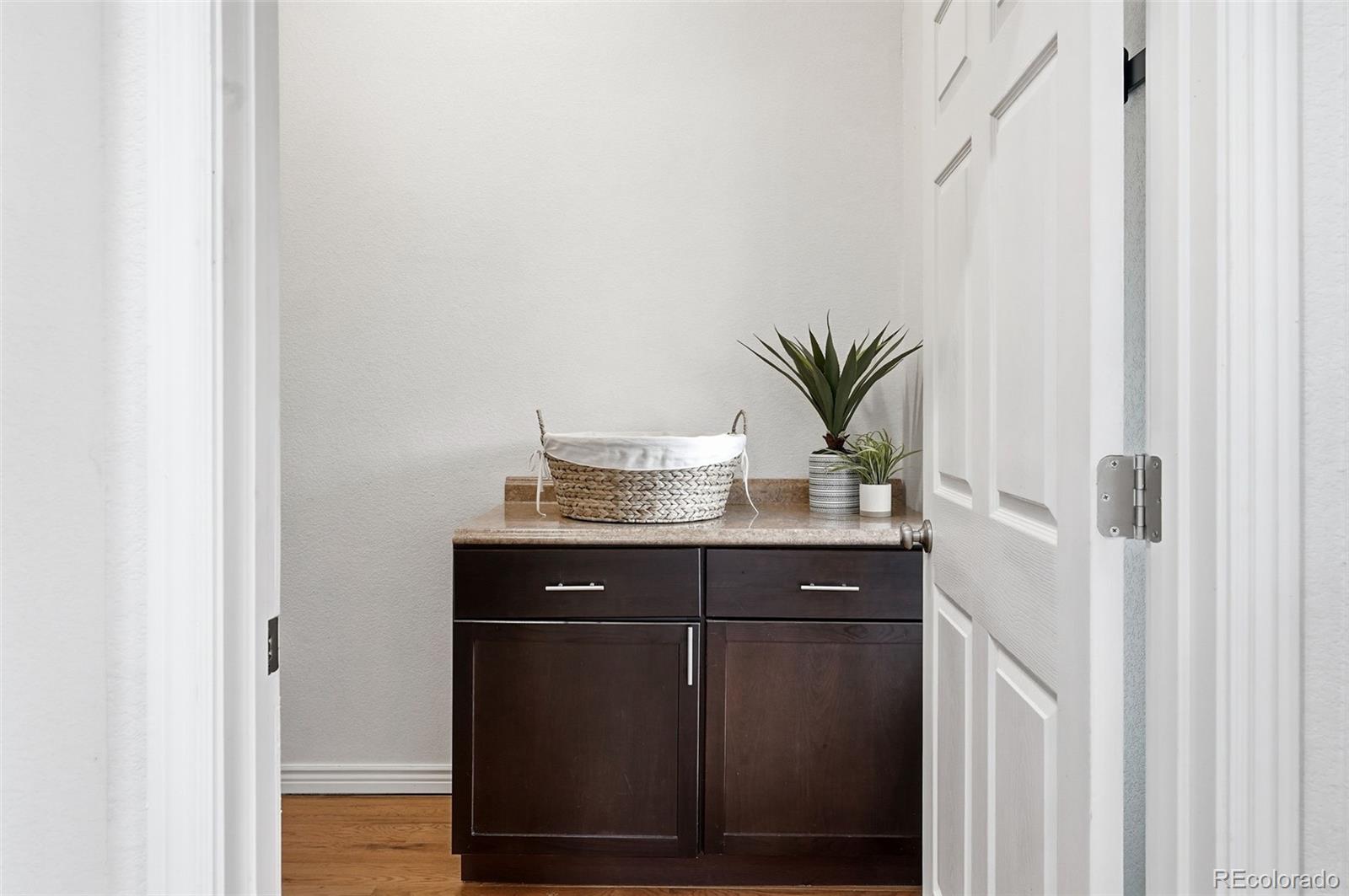 3242 N Gilpin Street