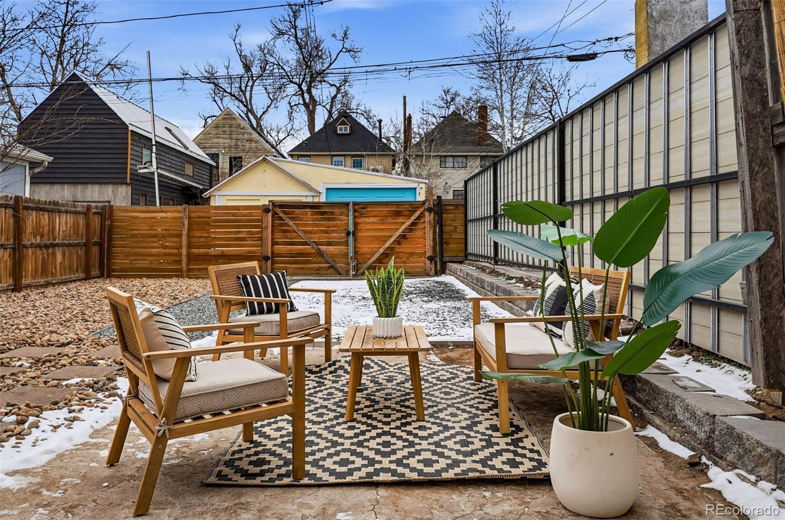 3242 N Gilpin Street