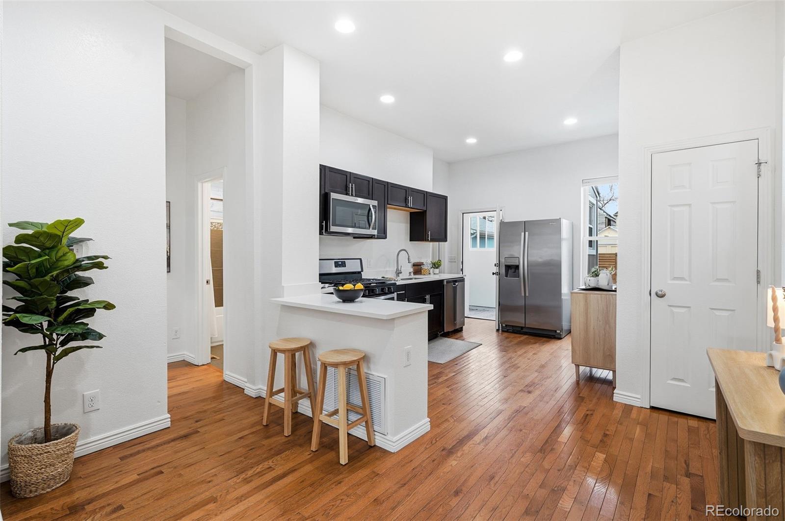 3242 N Gilpin Street