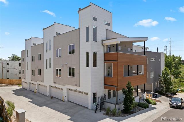 1256 Xavier Street