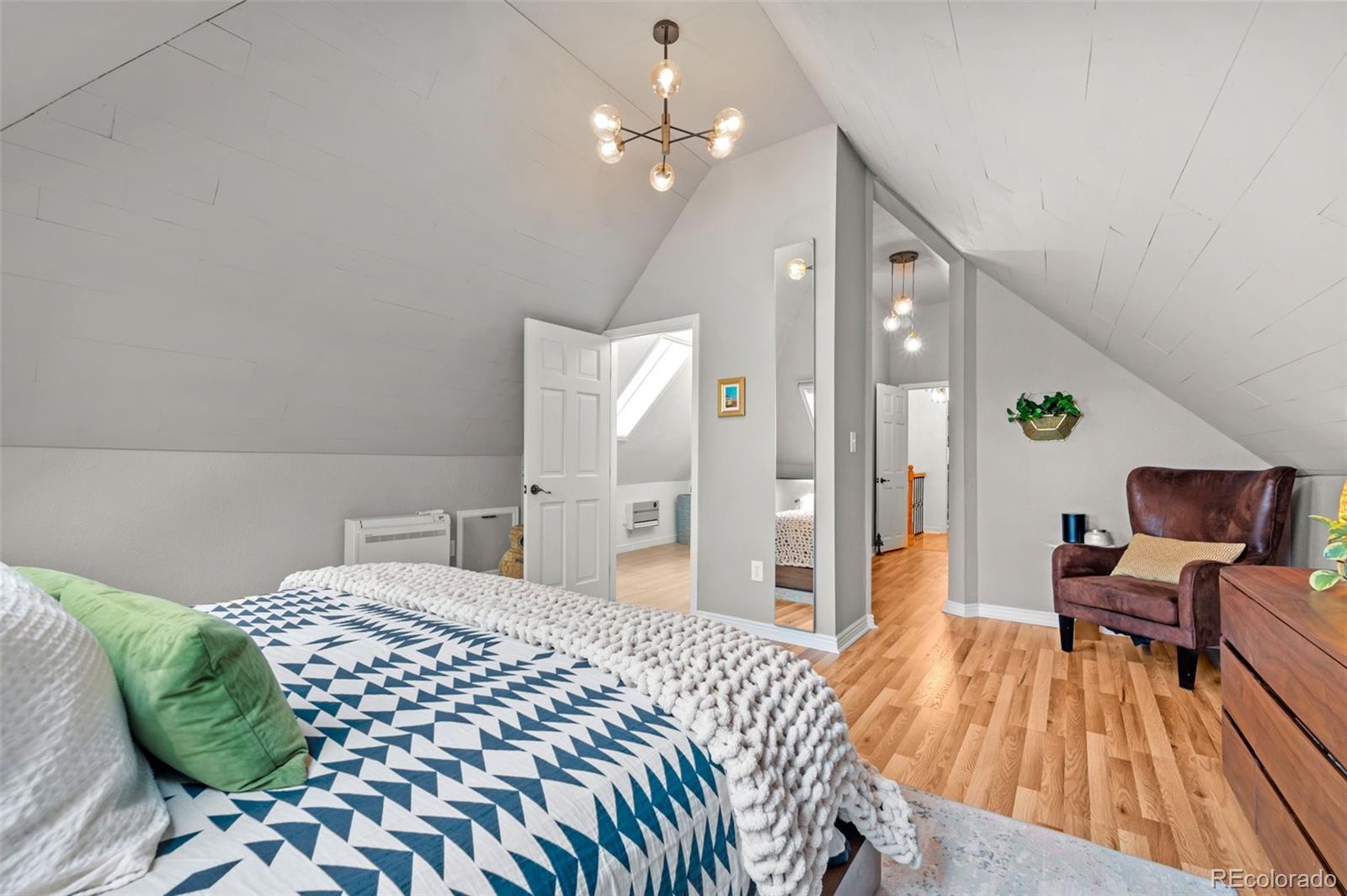 2535 California Street