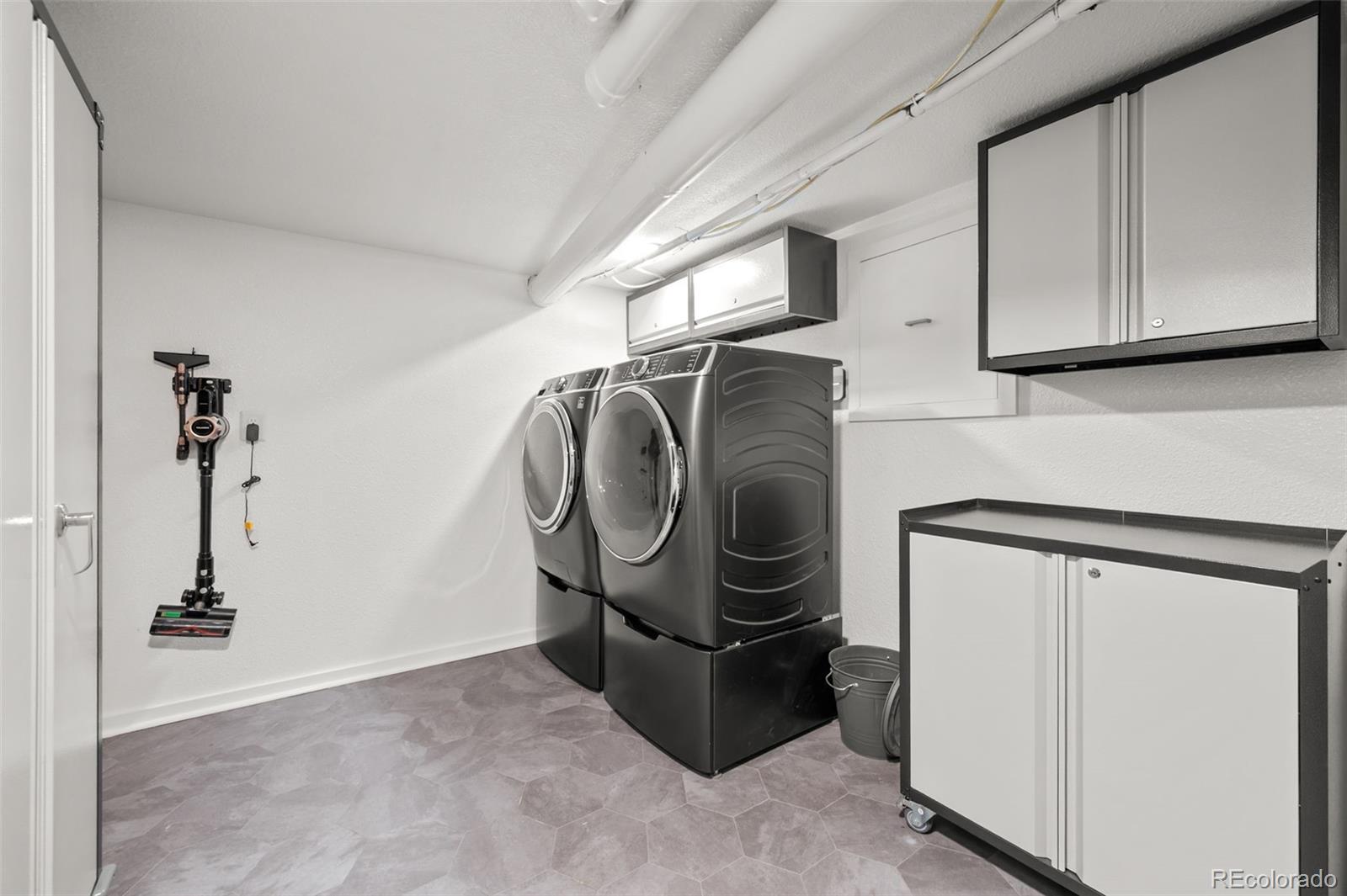 2535 California Street