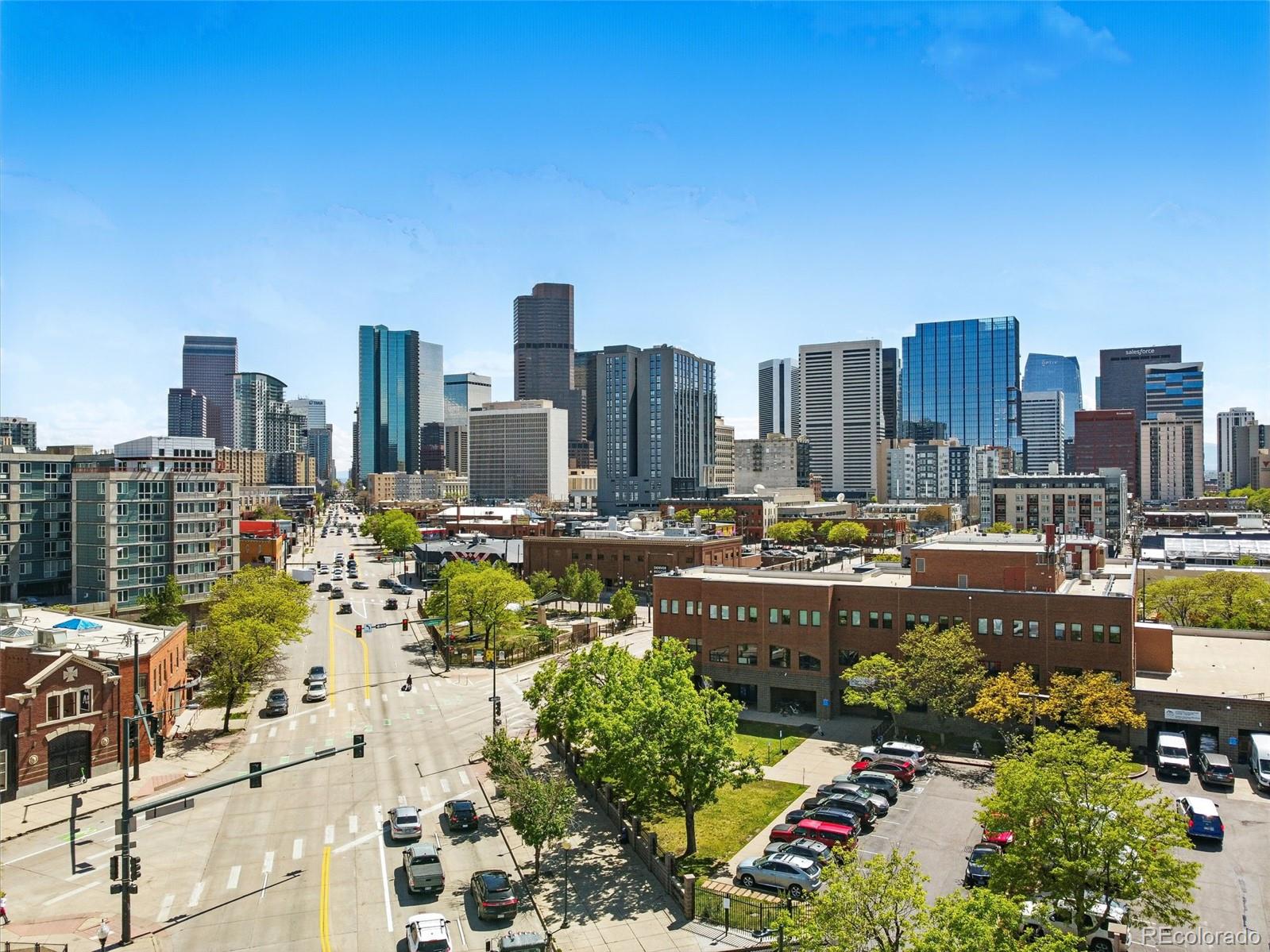 2400 N Broadway Unit: 4