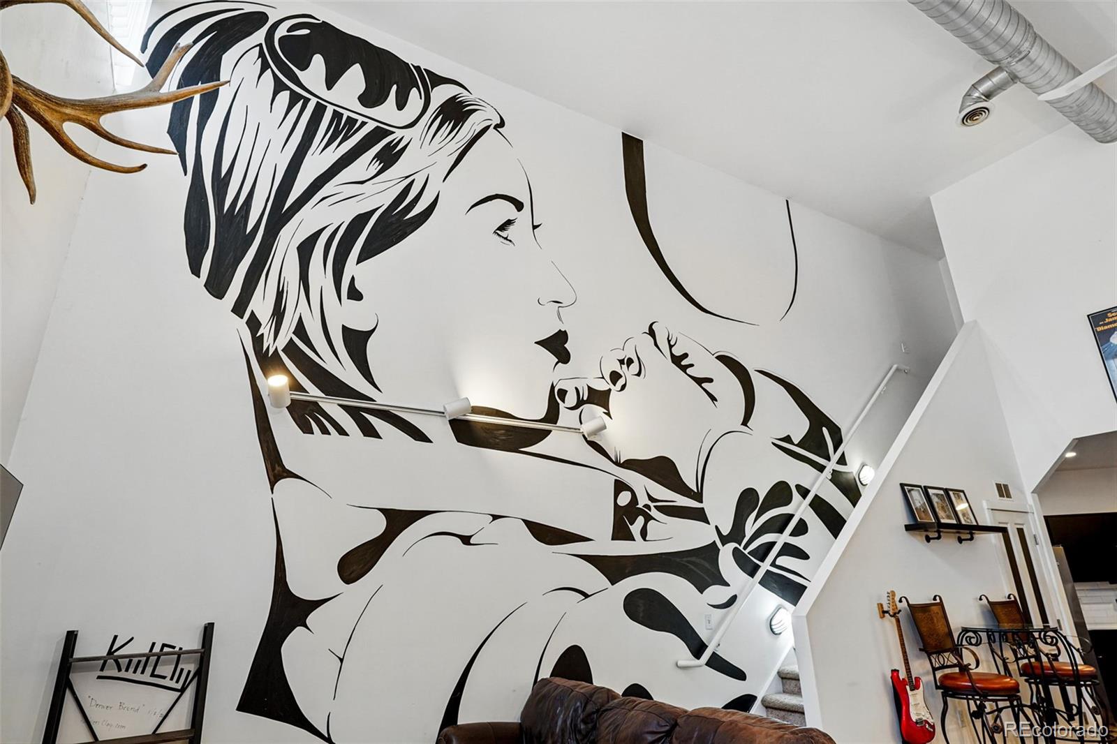 2400 N Broadway Unit: 4
