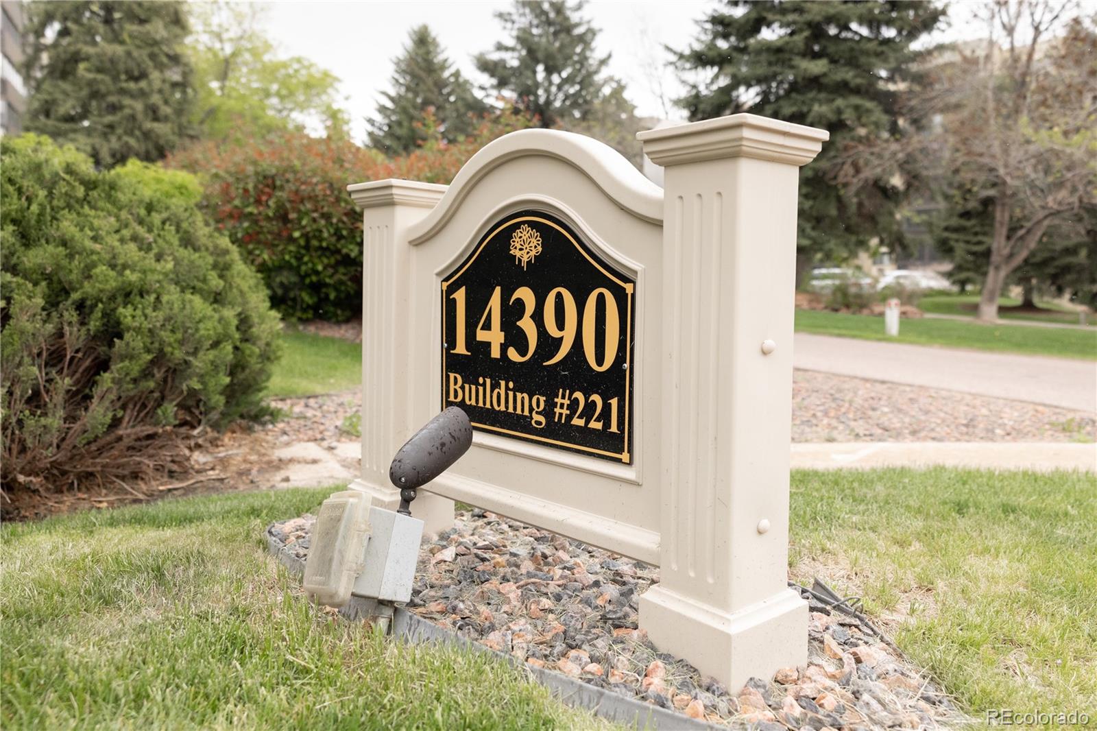 14390 E Marina Drive Unit: 207
