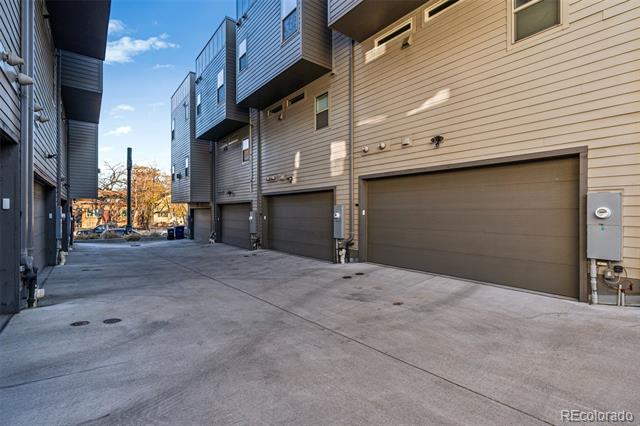 2343 Decatur Street