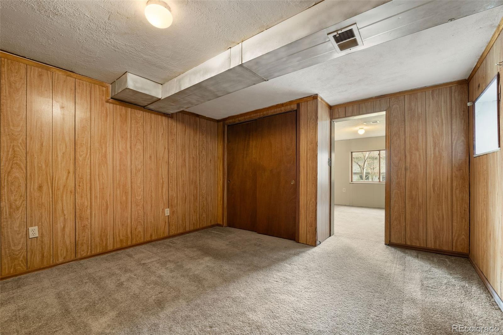 9911 Perry Court