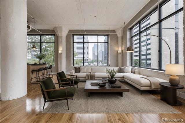 2000 Arapahoe Street Unit: 202