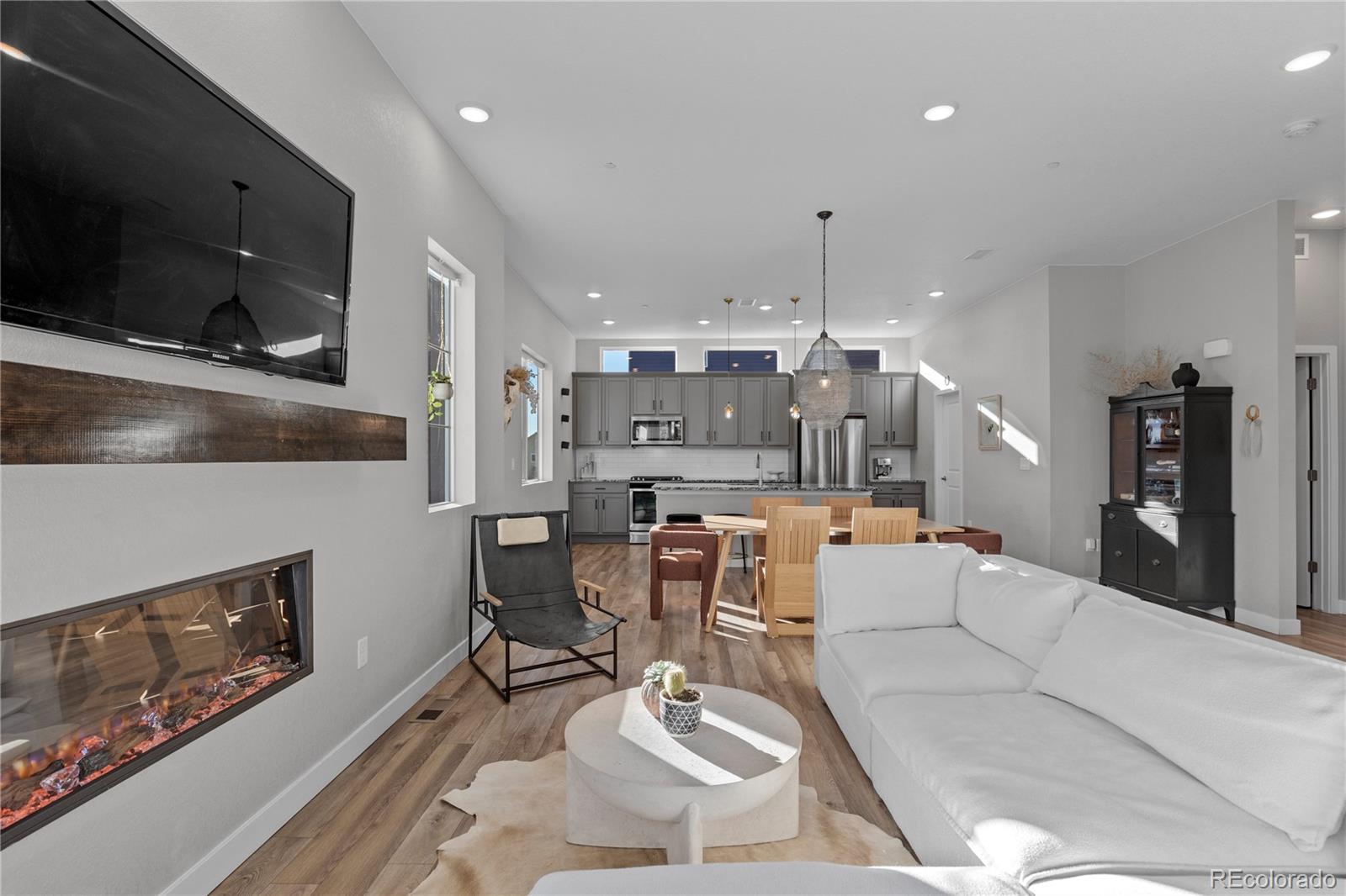 1415 W 68th Avenue