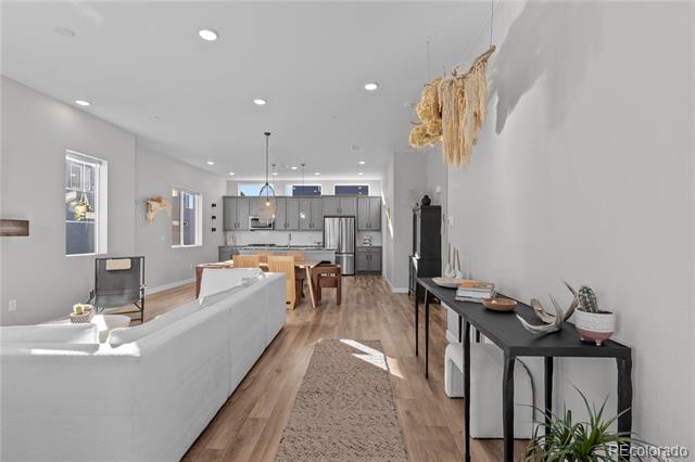 1415 W 68th Avenue