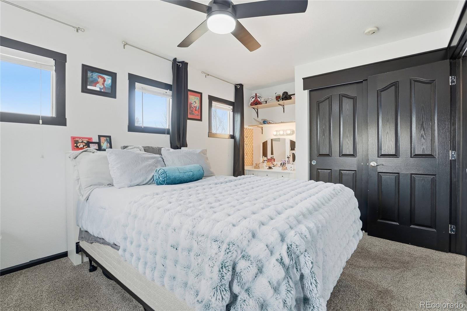 10059 Southlawn Circle