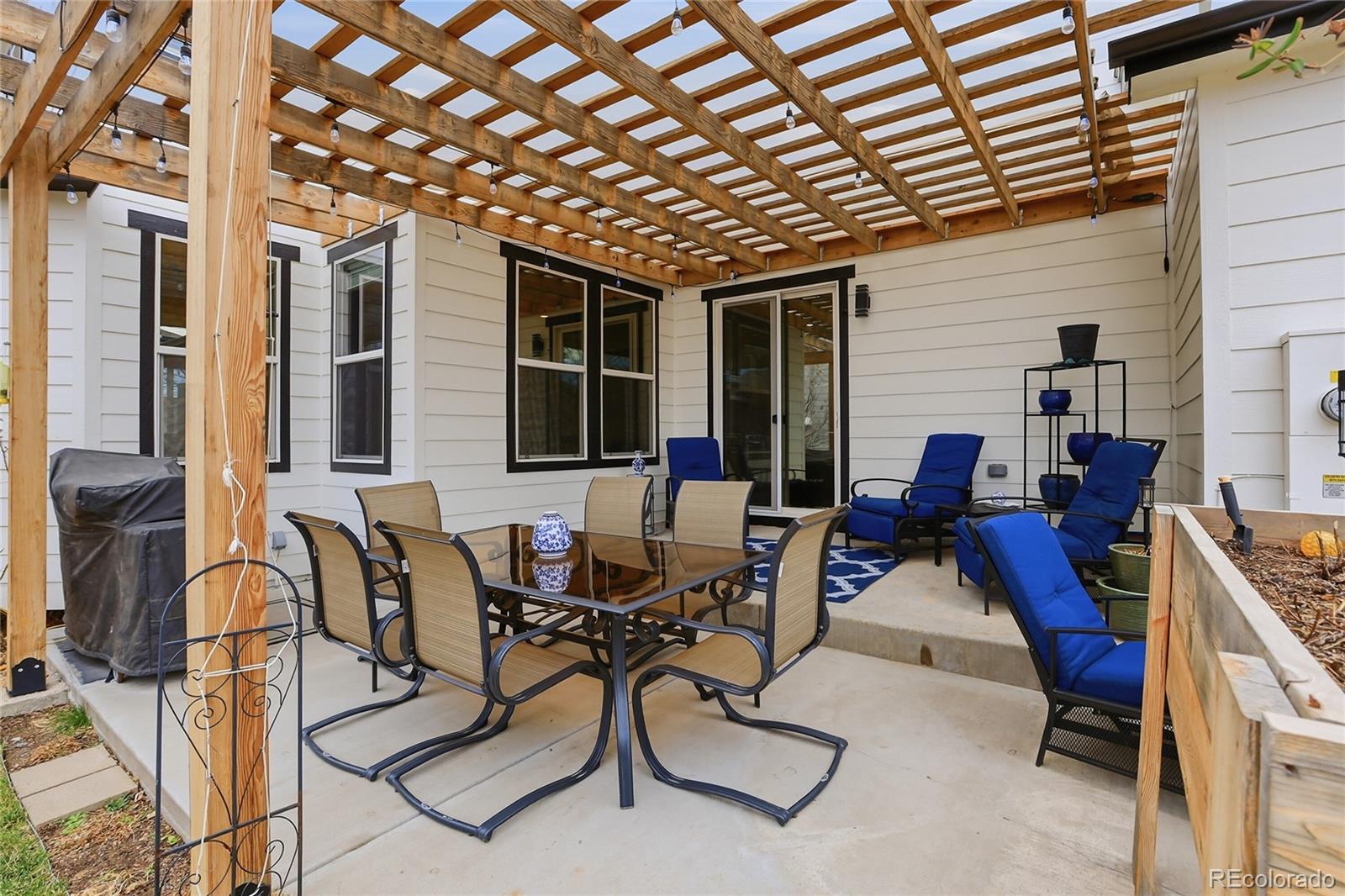 10059 Southlawn Circle