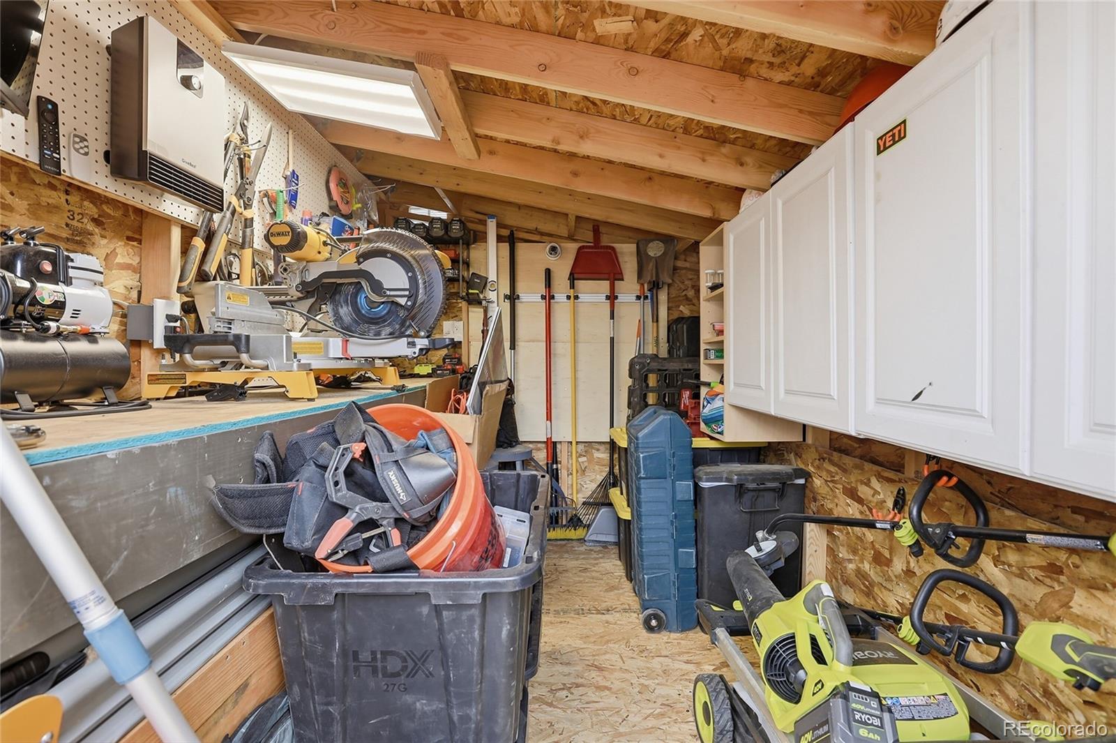 10059 Southlawn Circle