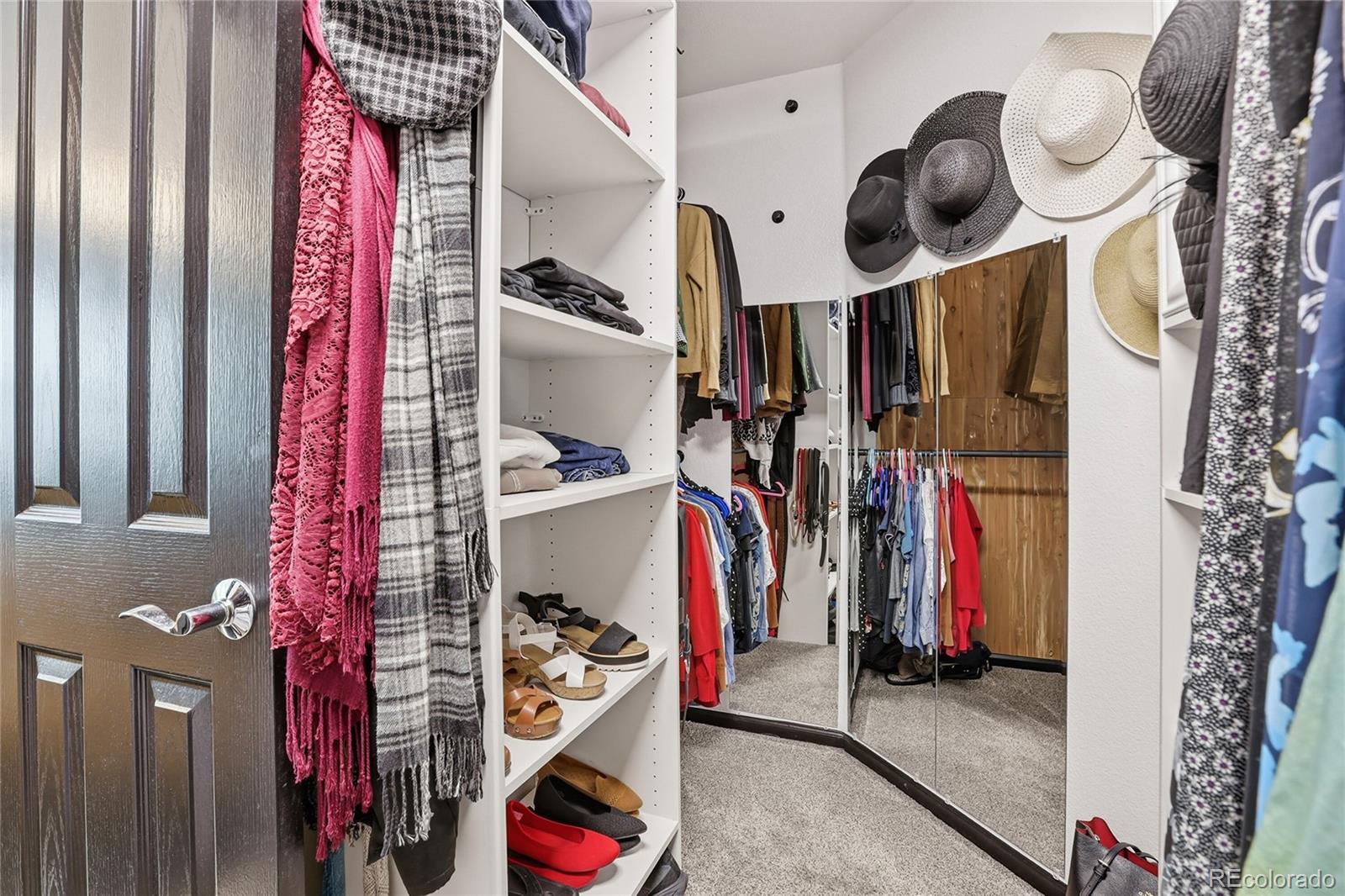 10059 Southlawn Circle