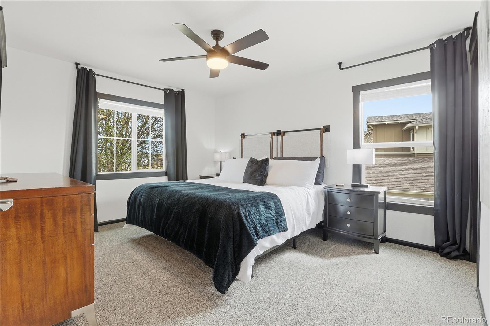 10059 Southlawn Circle