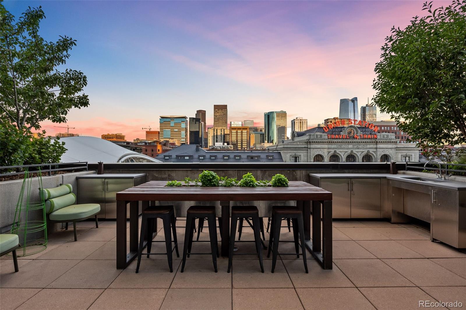 1750 Wewatta Street Unit: 1201