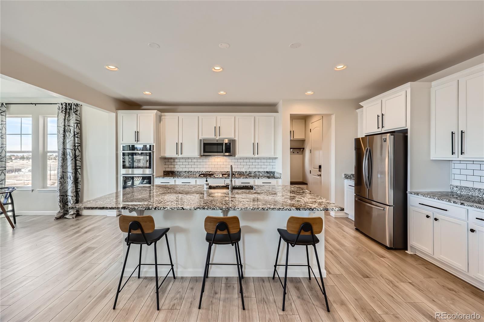 3643 White Rose Loop