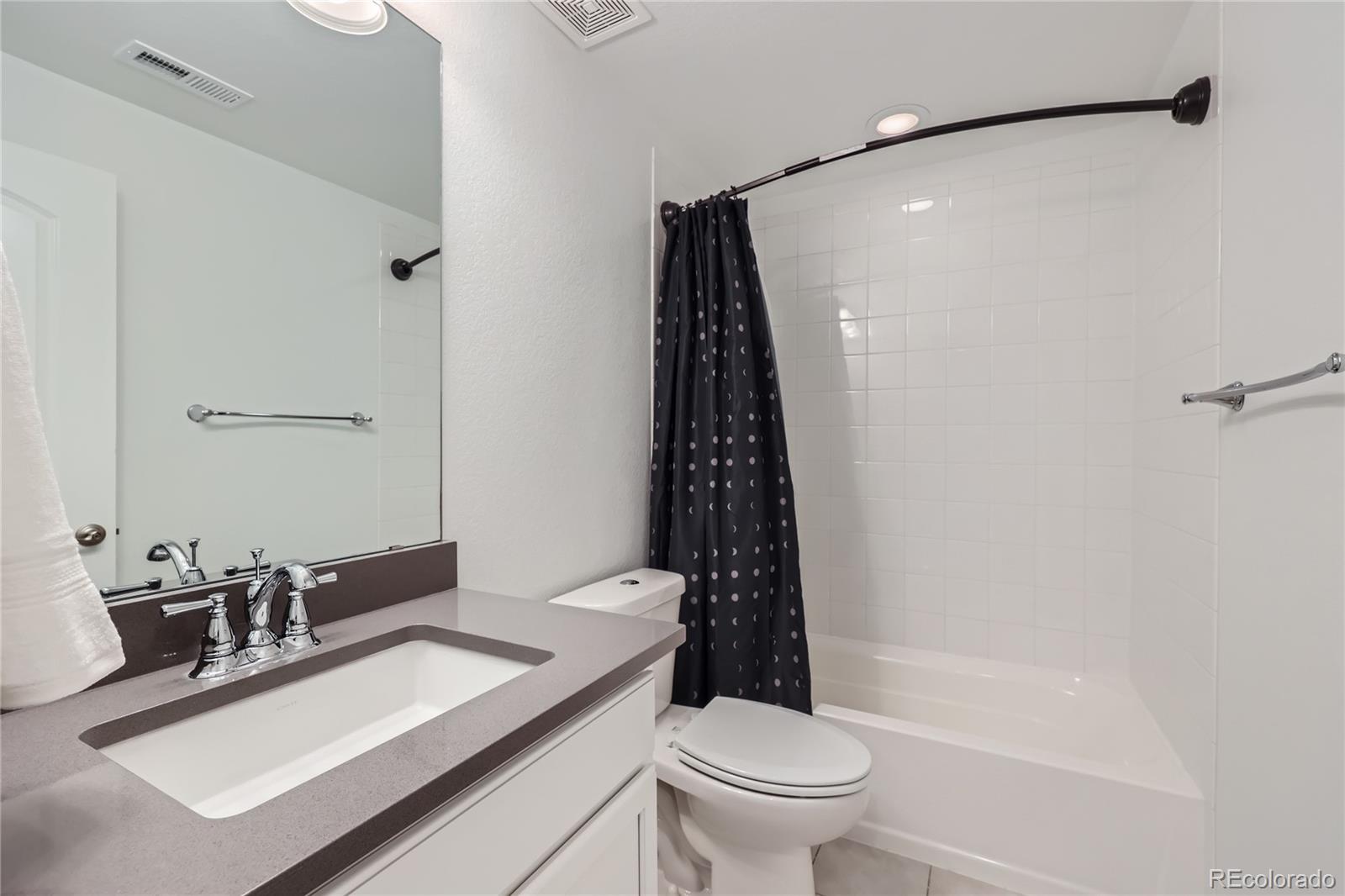 3643 White Rose Loop