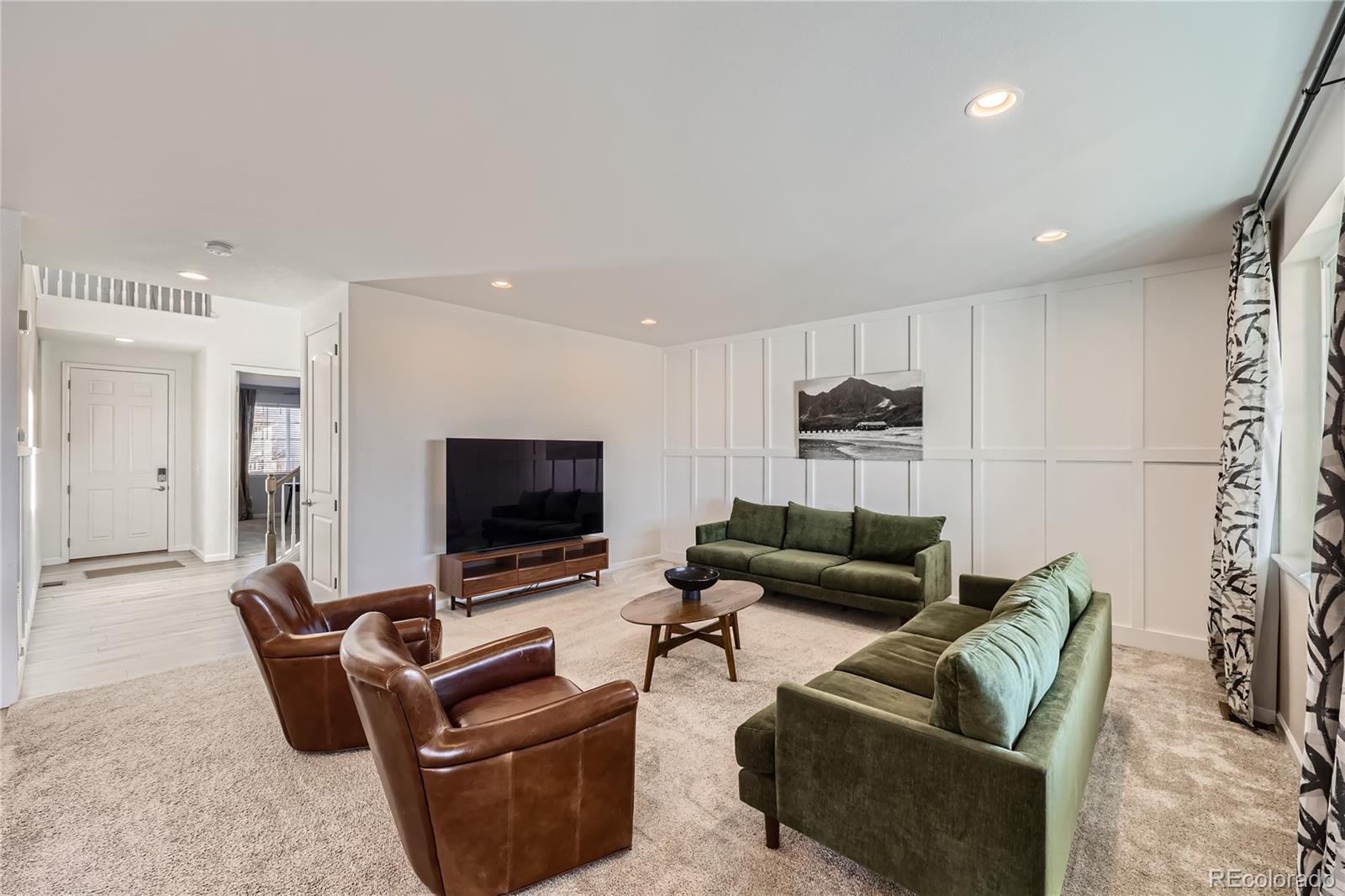 3643 White Rose Loop