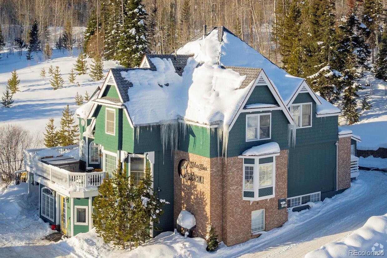 405 Lions Gate Drive