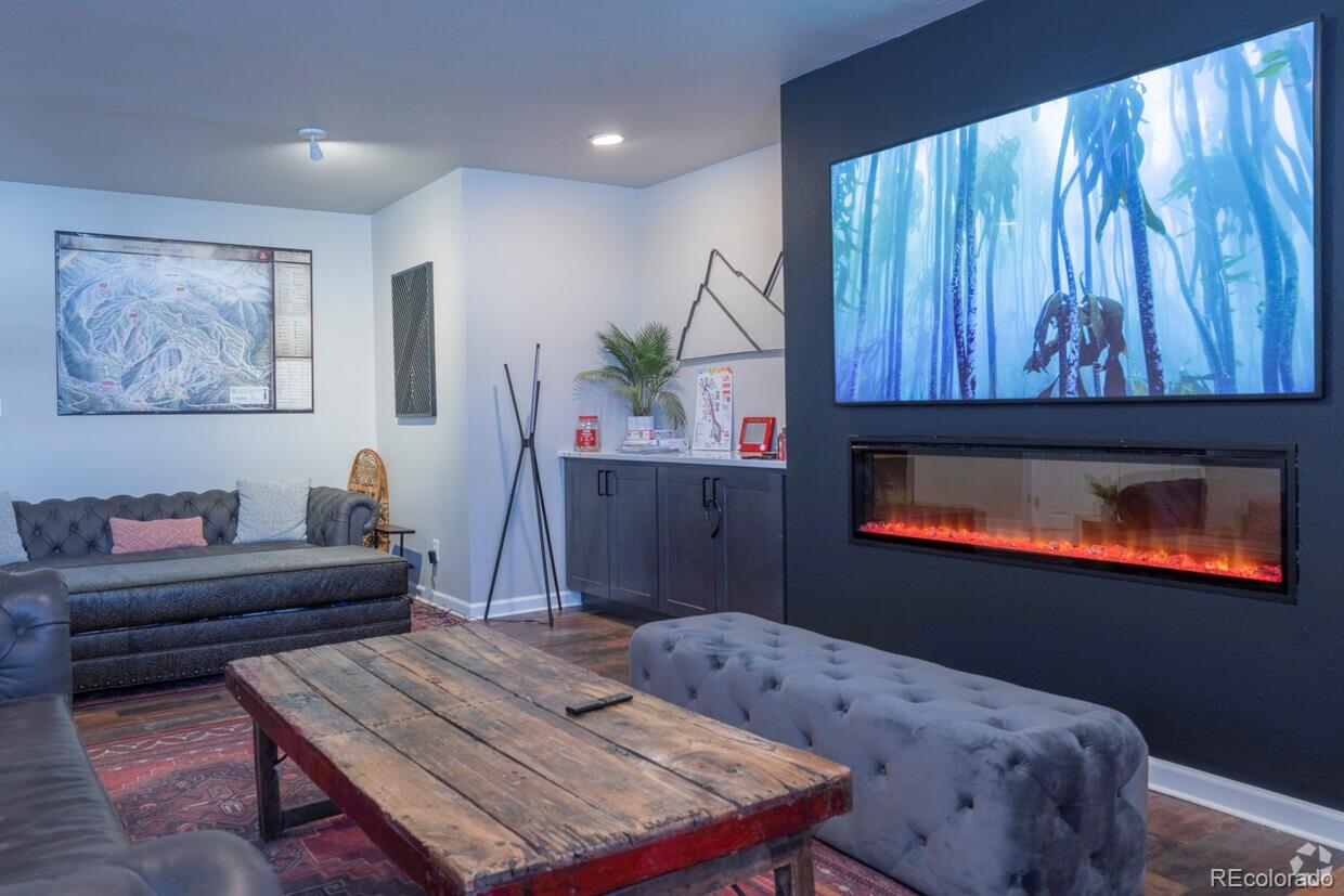 405 Lions Gate Drive