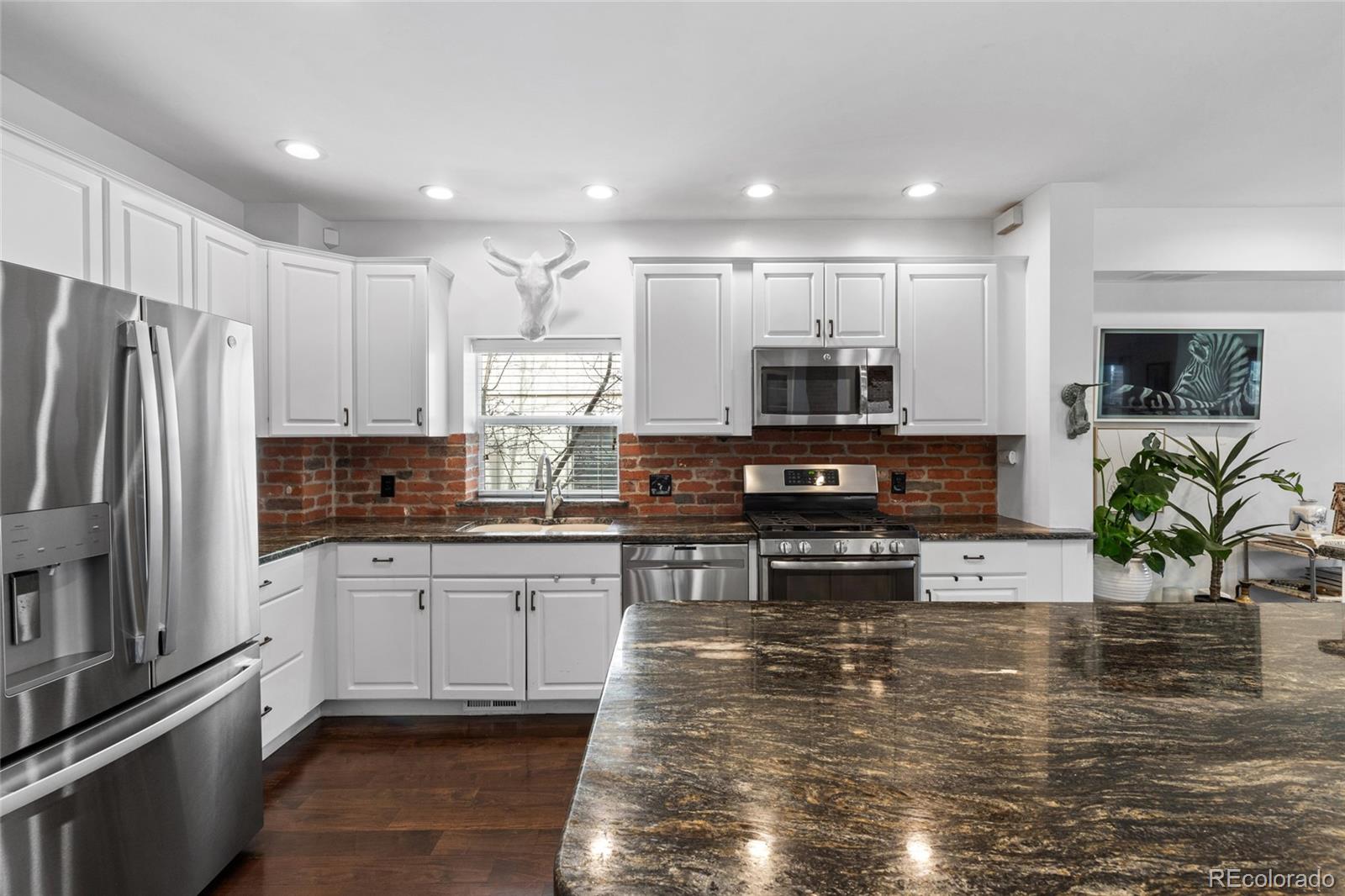 449 S Humboldt Street