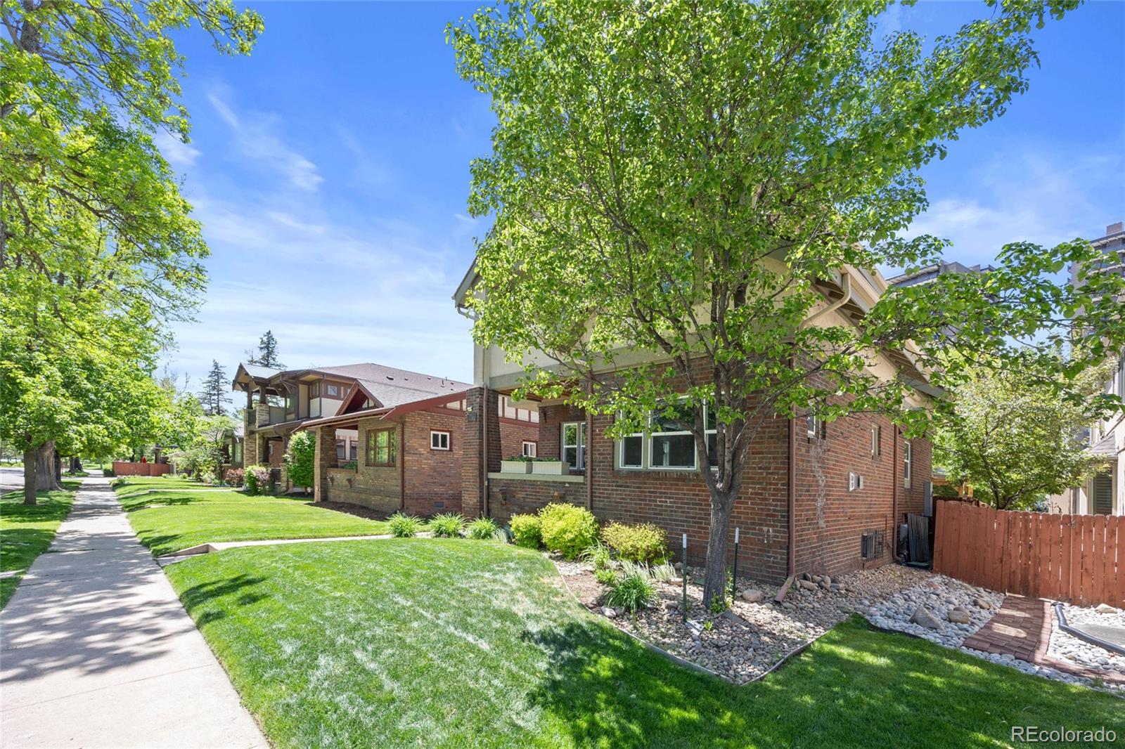 449 S Humboldt Street