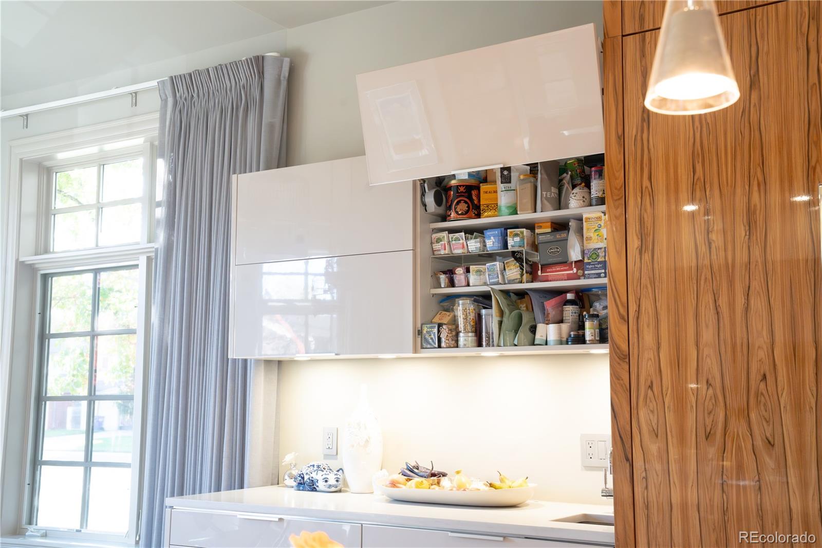 190 S Glencoe Street