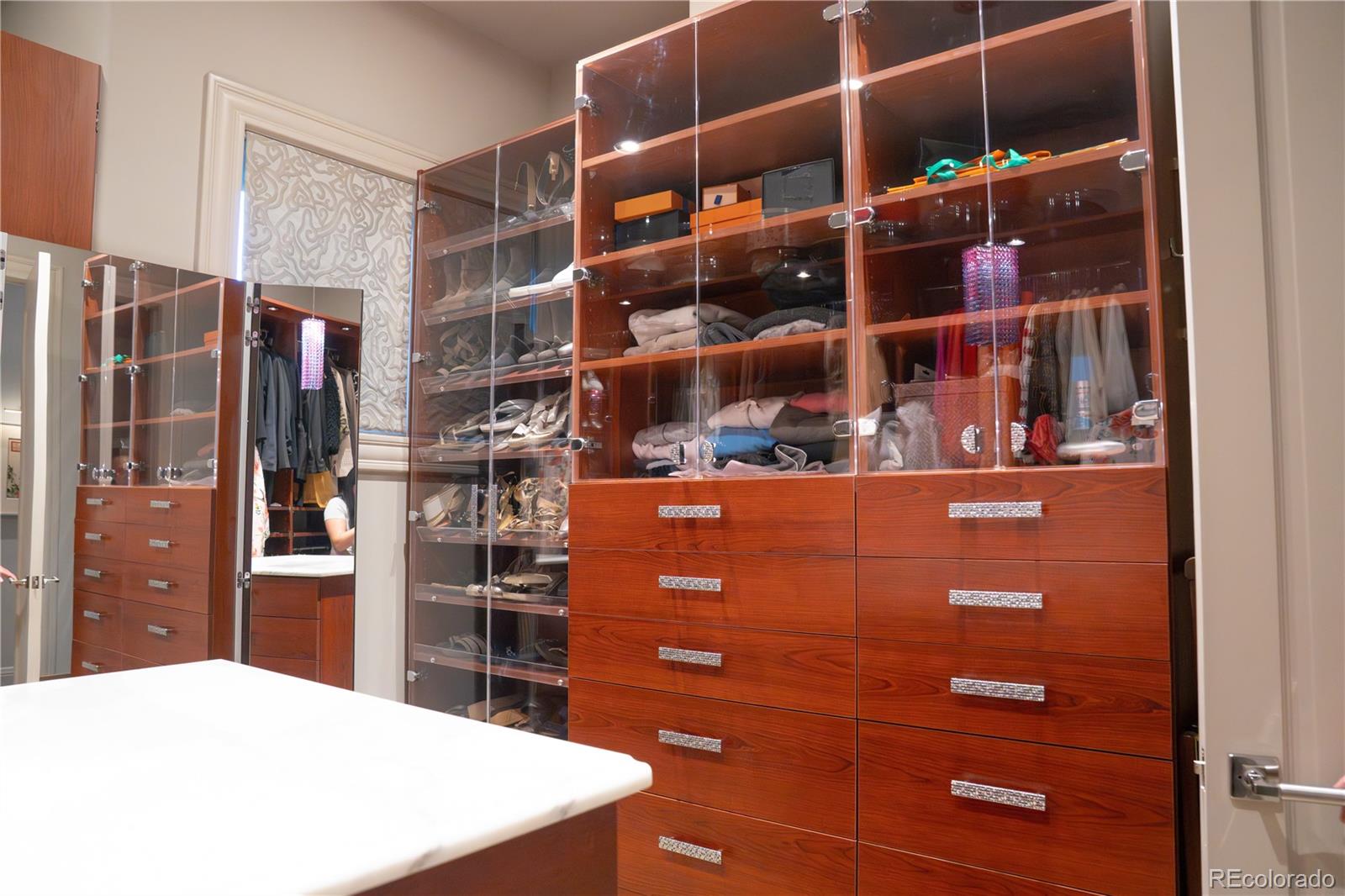 190 S Glencoe Street