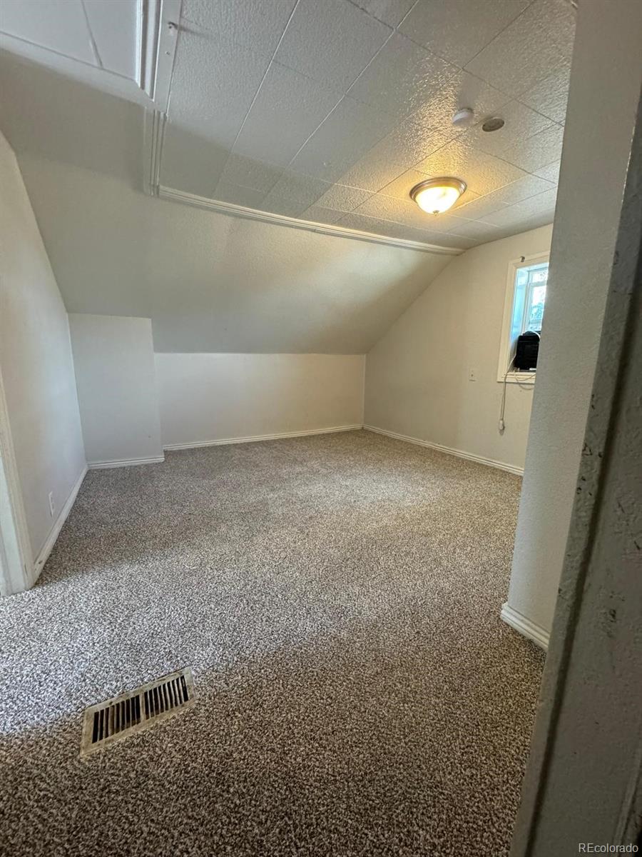 3333 W Center Avenue