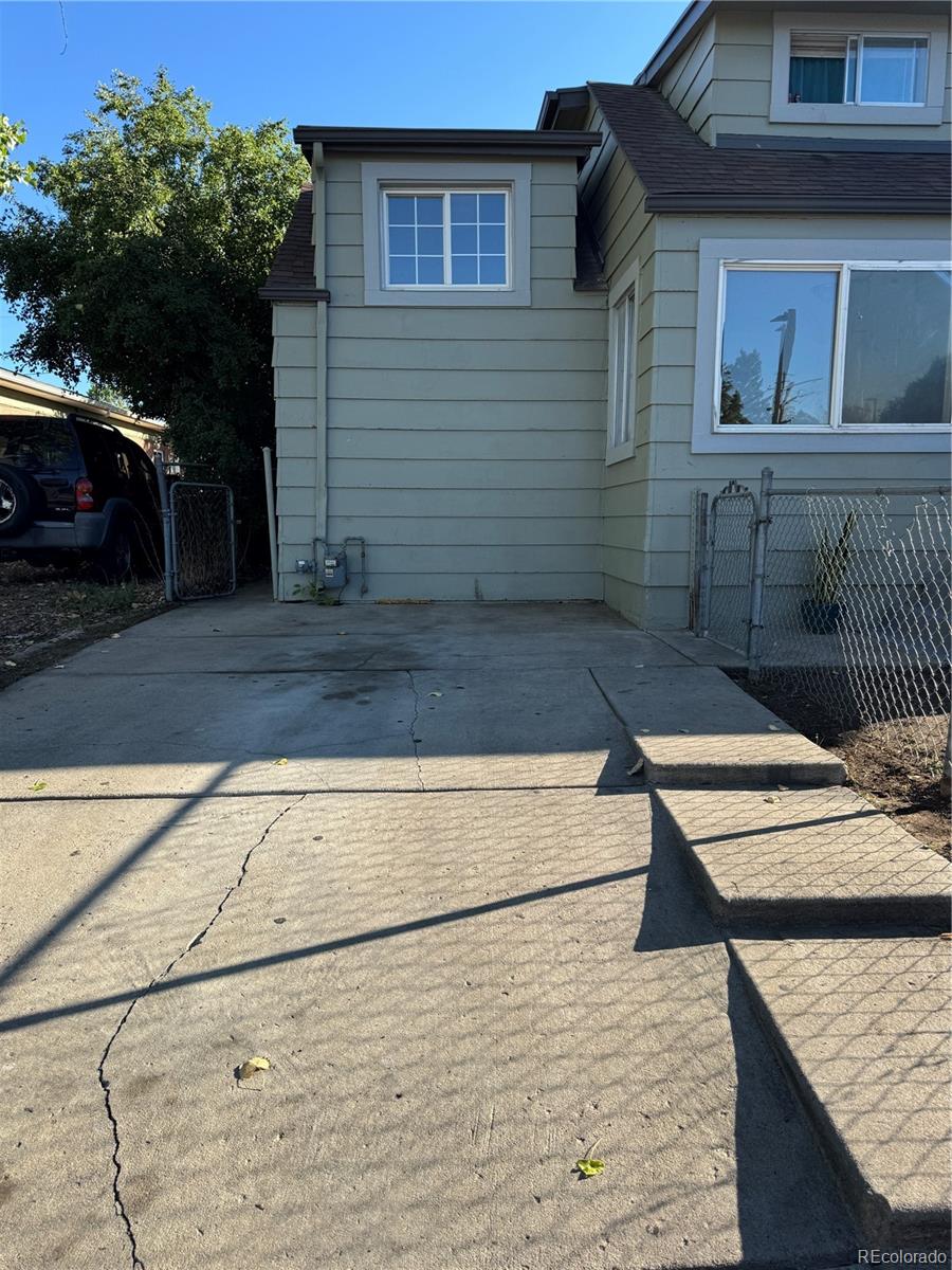 3440 W Custer Place