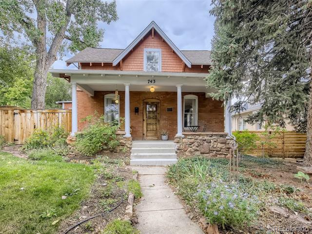 743 9th Street